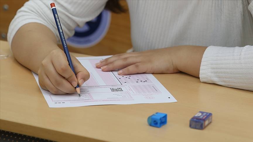 YKS ek kontenjan tarihi belli oluyor! 2025 2 ve 4 yıllık üniversite taban puanları için geri sayım 3